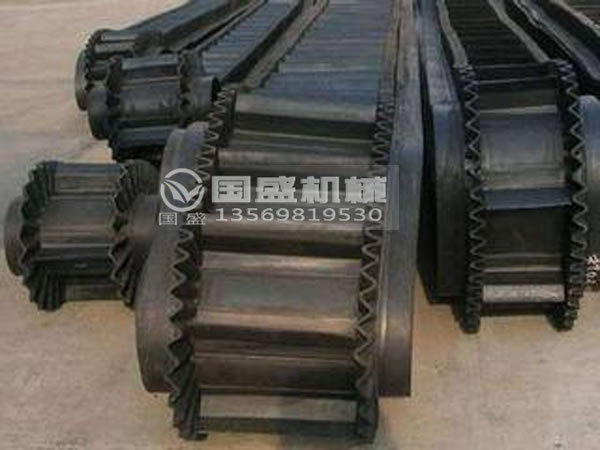 耐熱大傾角皮帶機 耐熱大傾角皮帶機